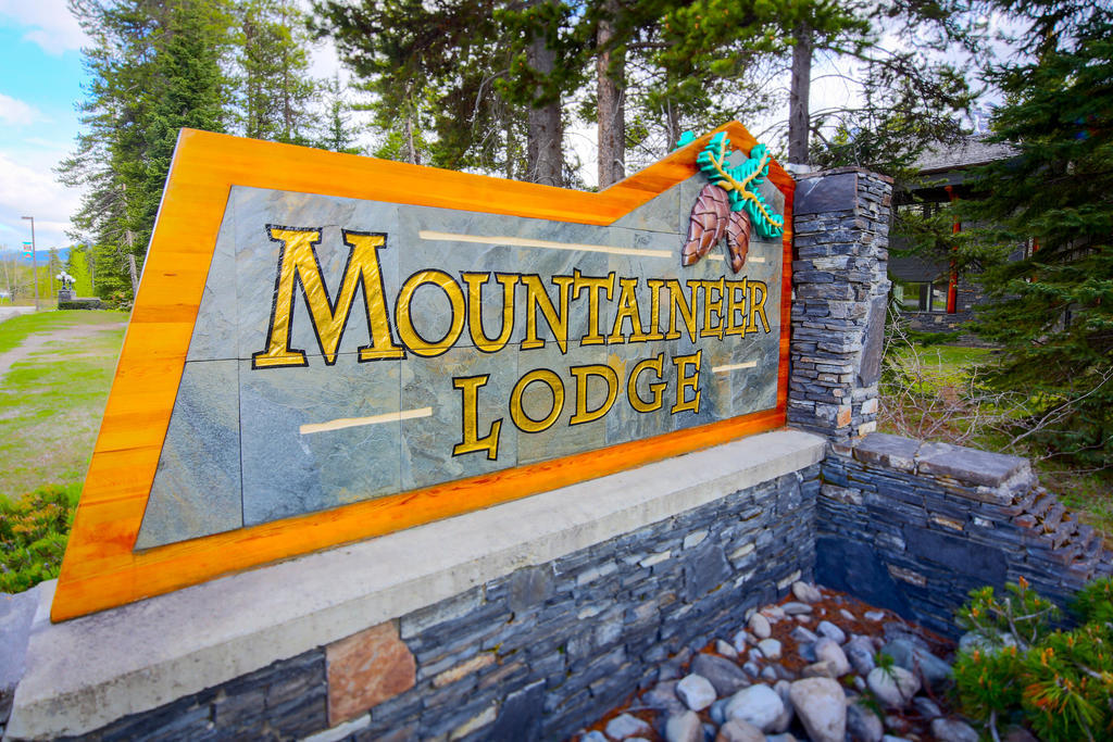 לייק לואיז Mountaineer Lodge מראה חיצוני תמונה